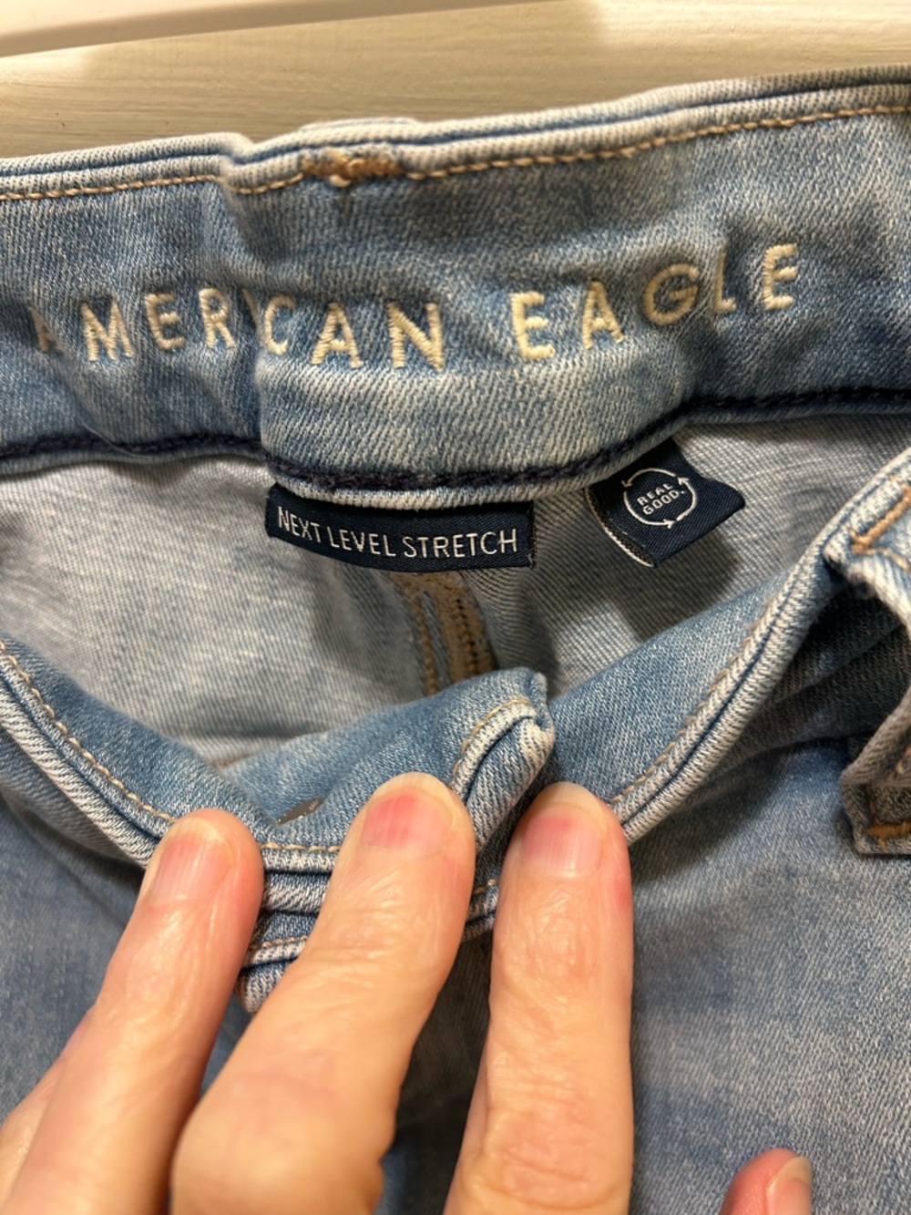 American Eagle Outfitters Light Blue Ripped Boyfriend Jeans - Picture 2 of 5